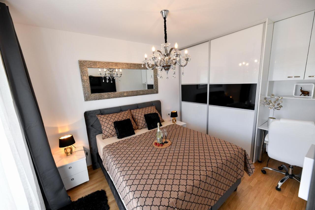 Lauris Luxury Apartment Zadar Exteriör bild