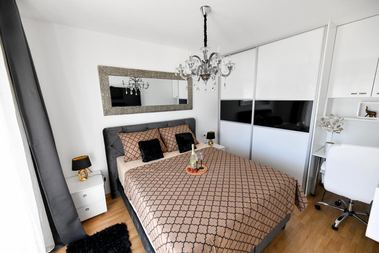 Lauris Luxury Apartment Zadar Exteriör bild
